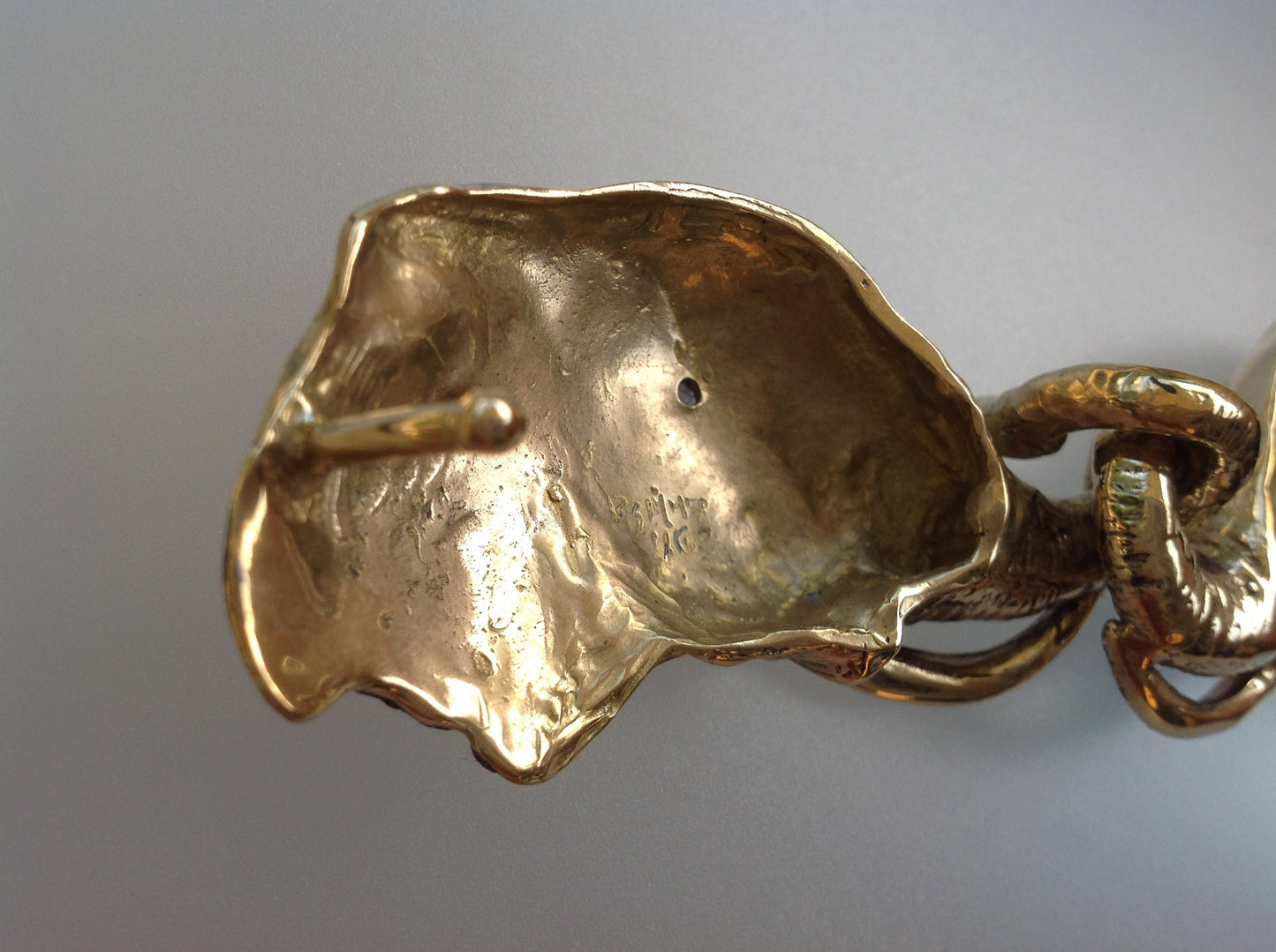 Articulating Elephants belt buckle Sculpture jewelry in bronze NO STONES in eyes.  Zimmer jewelry