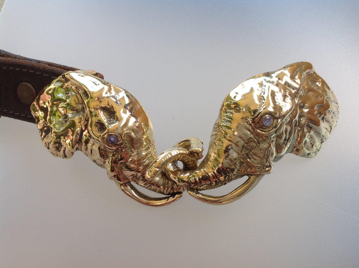 Articulating Elephants belt buckle Sculpture jewelry in bronze NO STONES in eyes.  Zimmer jewelry