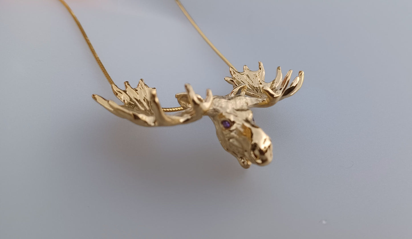 Artisan 14ky Heavy Gold Plated Moose necklace, pendant, jewelry.  Outstanding!  Wildlife sculptural jewelry. Zimmer