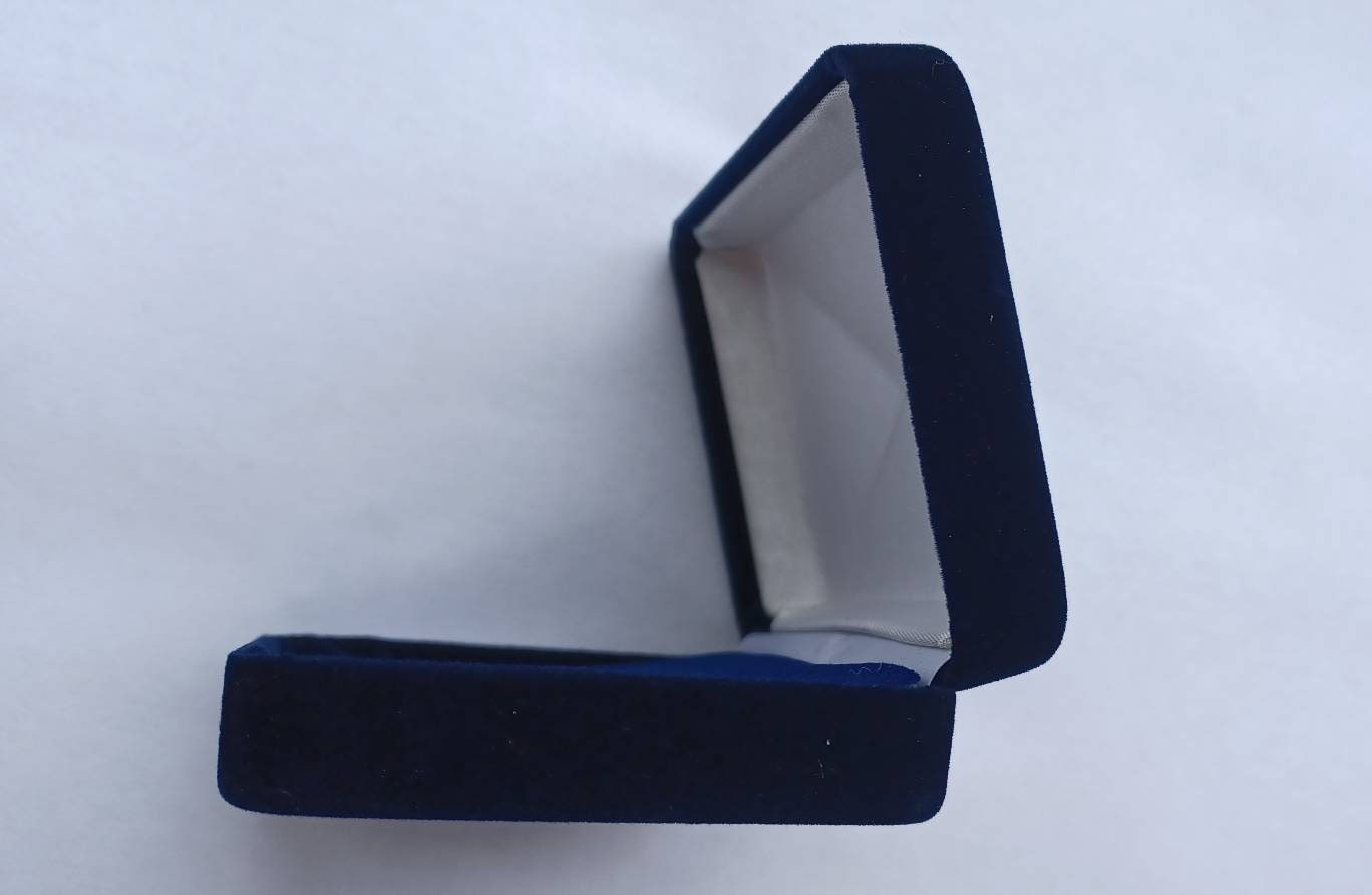 Add a gift box to your order!  Blue velveteen jewelry gift box 2.50 x 3.25.  Available with any purchase.